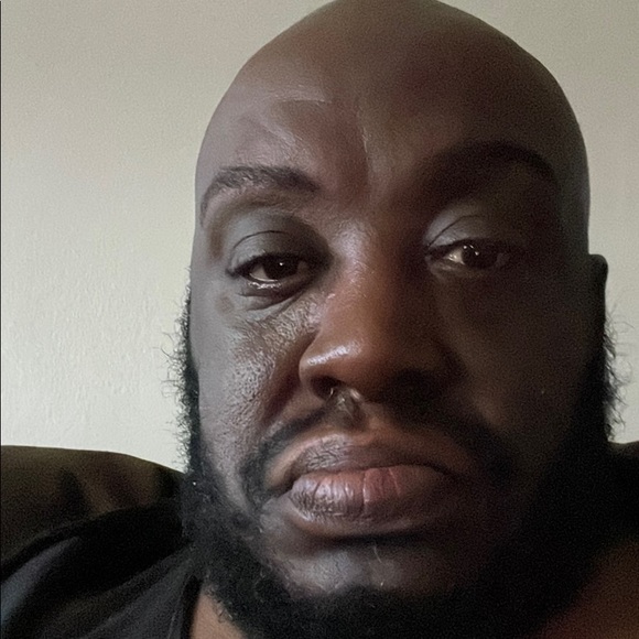 Meet your Posher, James - Picture 1 of 1